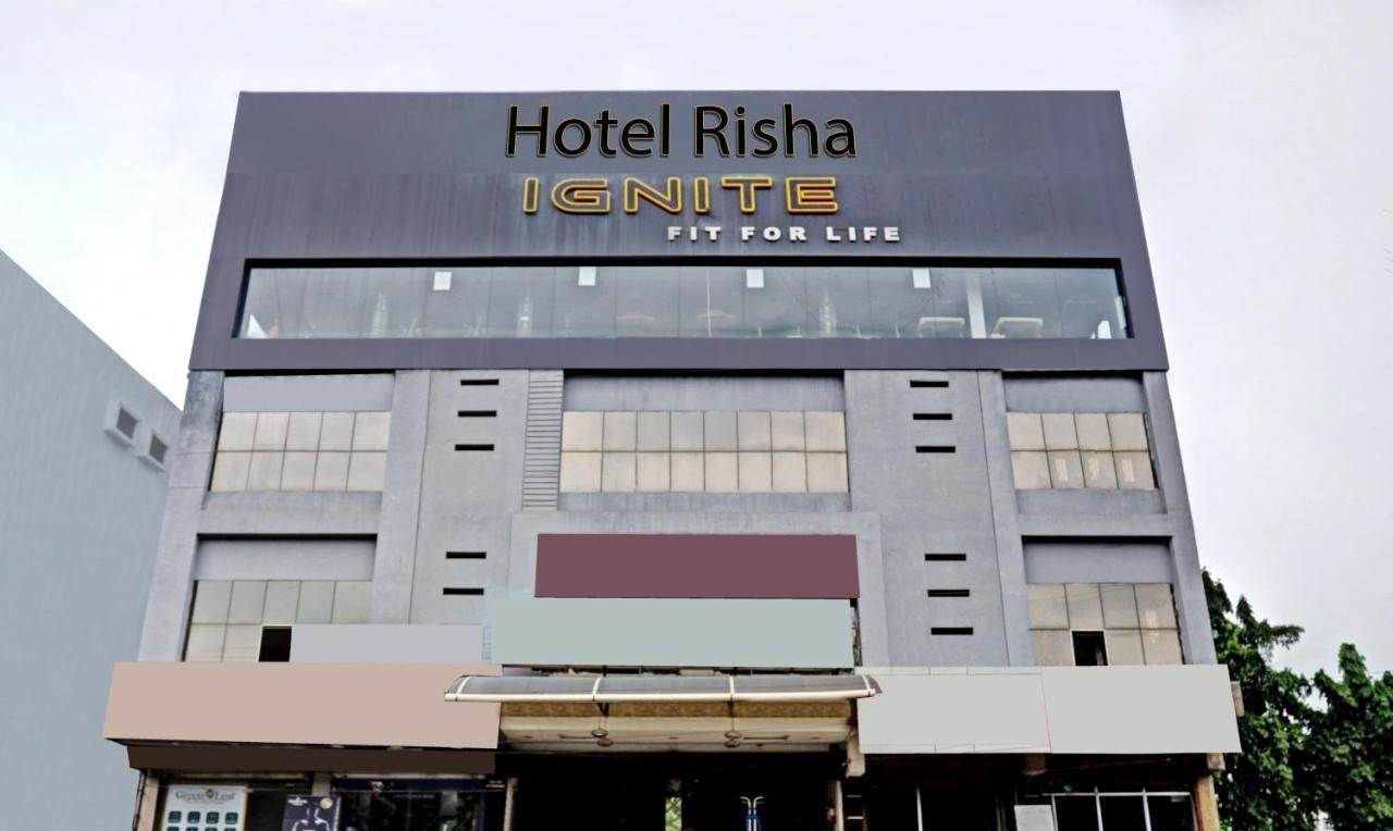 Treebo Risha Hotel Chandrapur Exterior photo